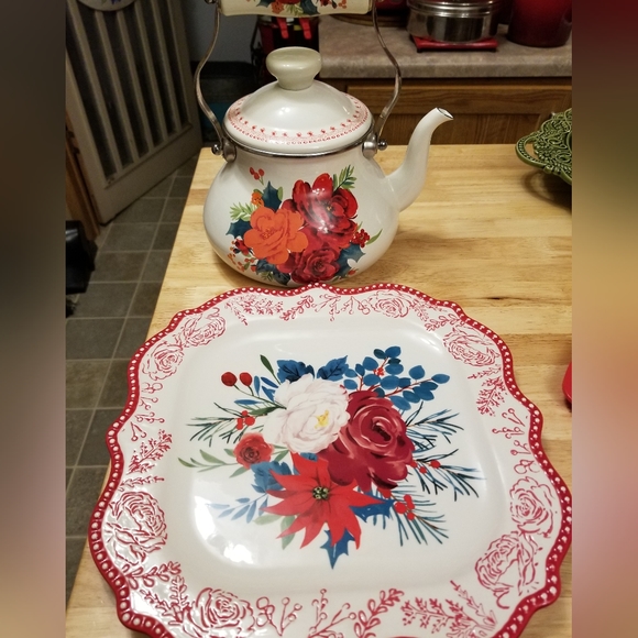 Pioneer Woman bundle set of 2